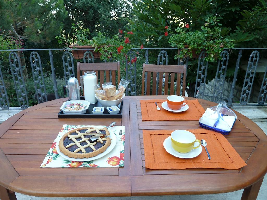 Casa Titty Apartment Serre Di Rapolano Cameră foto